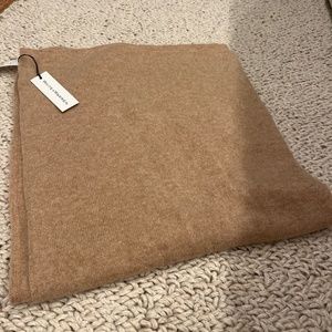 Cashmere Travel Wrap